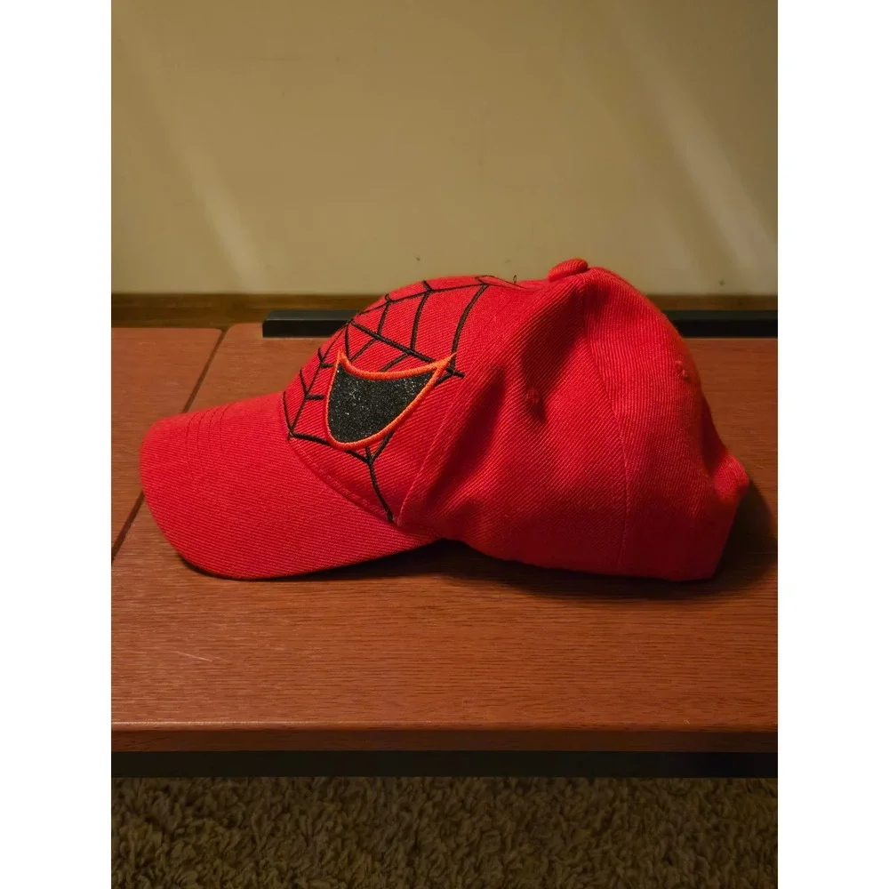 Marvel Spiderman Red Baseball Cap Hat Embroidered Web Glitter Eyes Adjustable‎